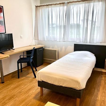Residence Hoteliere Le Prado Либорн Екстериор снимка
